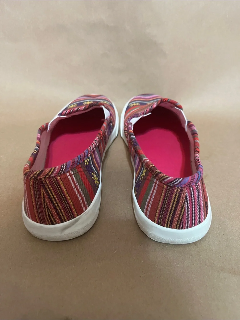 Austin Trading Co Serape Print Slip-On Sneakers Size 8 - Picture 3 of 7